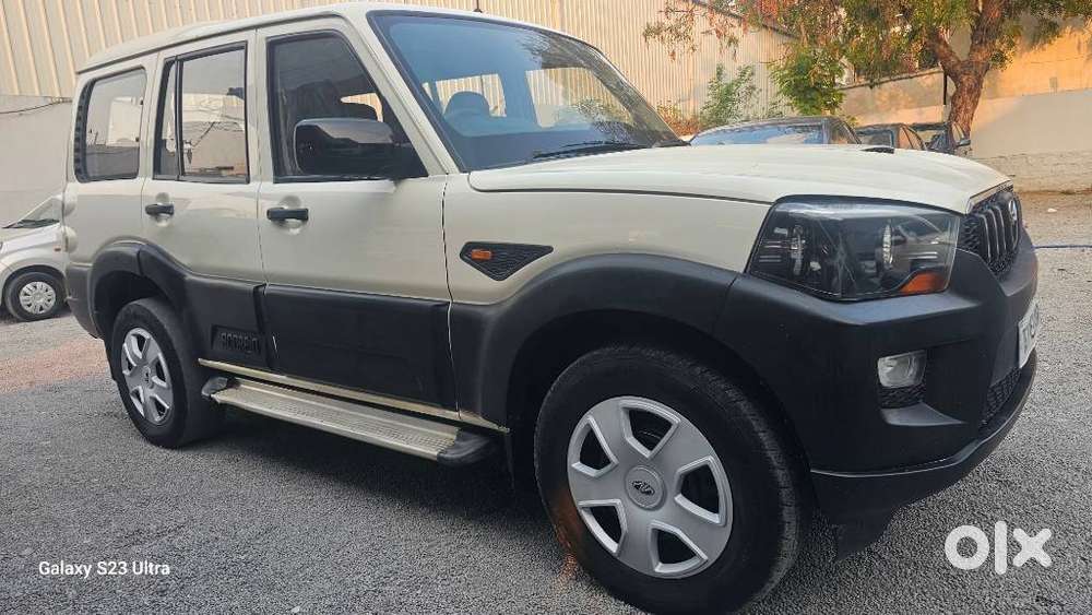 Mahindra Scorpio S4 Plus, 2015, Diesel