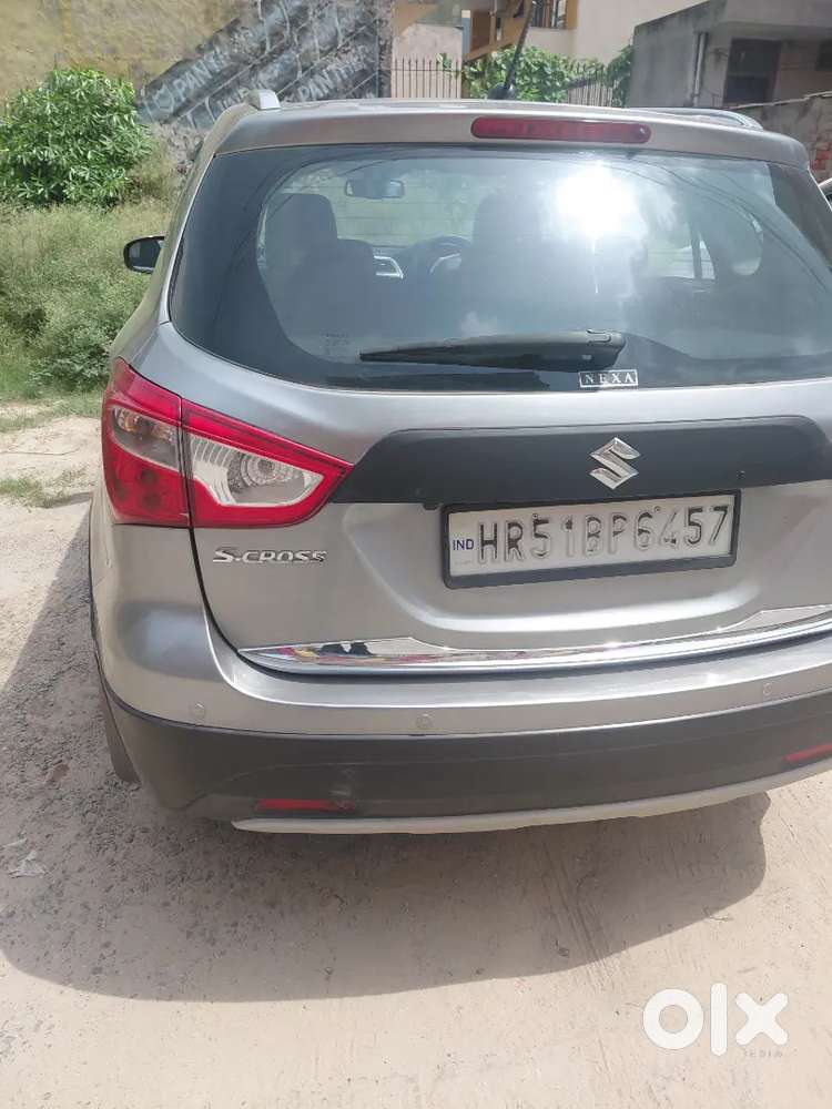 Maruti Suzuki S Cross 2017 Diesel Manual Top Model Push Start New Tyre