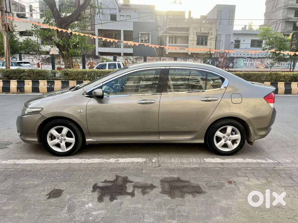 Honda City V At, 2011, Petrol