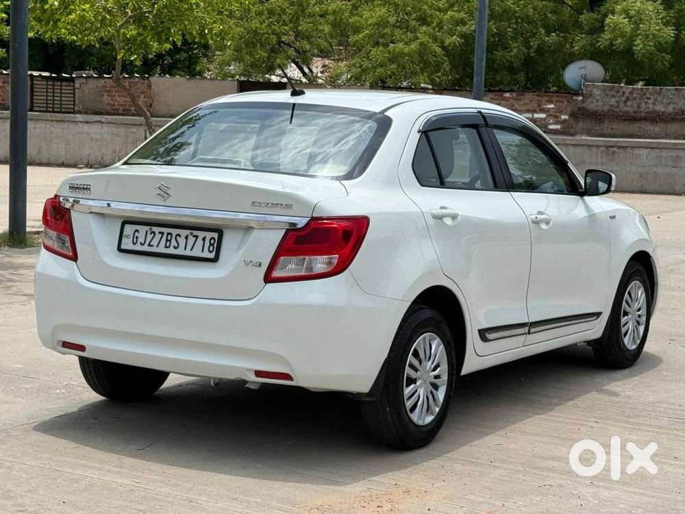 Maruti Suzuki Swift Dzire 1.2 Vxi Bsiv, 2018, Cng & Hybrids