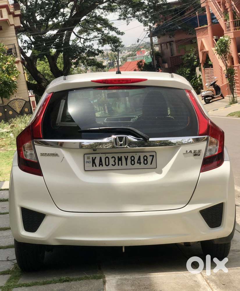 Honda Jazz V Automatic, 2016, Petrol