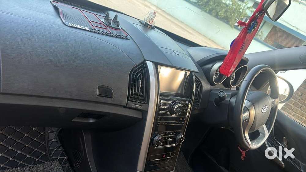 Mahindra Xuv500 2020 Diesel 65000 Km Driven