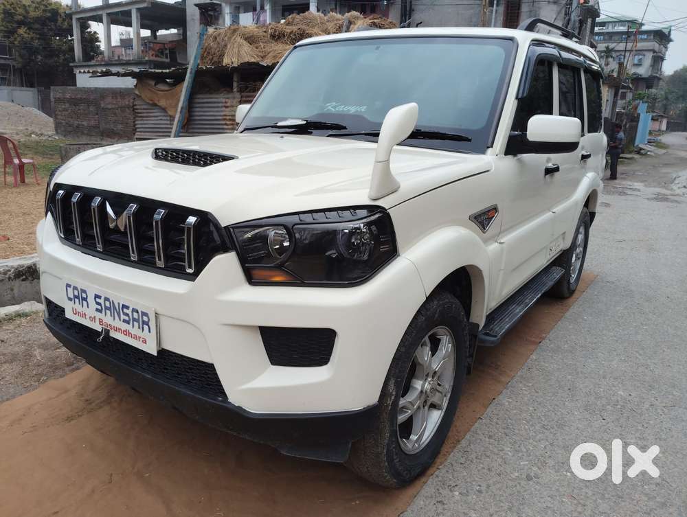 Mahindra Scorpio S4, 2016, Diesel