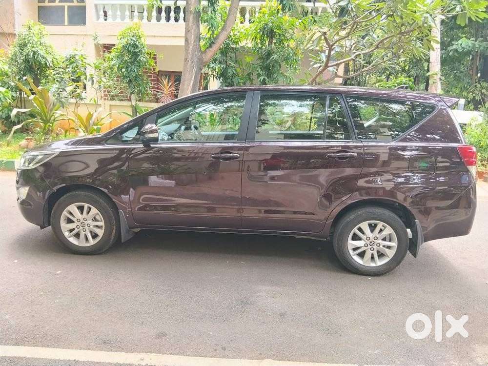 Toyota Innova Crysta 2.8 Gx At, 2016, Diesel