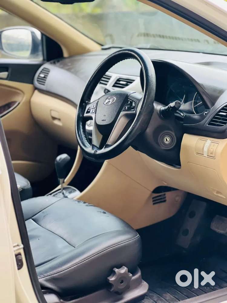 Hyundai Verna Fluidic 1.6 Vtvt Sx, 2016, Petrol
