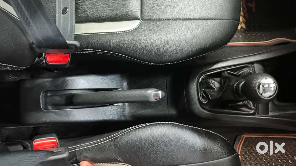 Maruti Suzuki Swift Zxi, 2016, Petrol