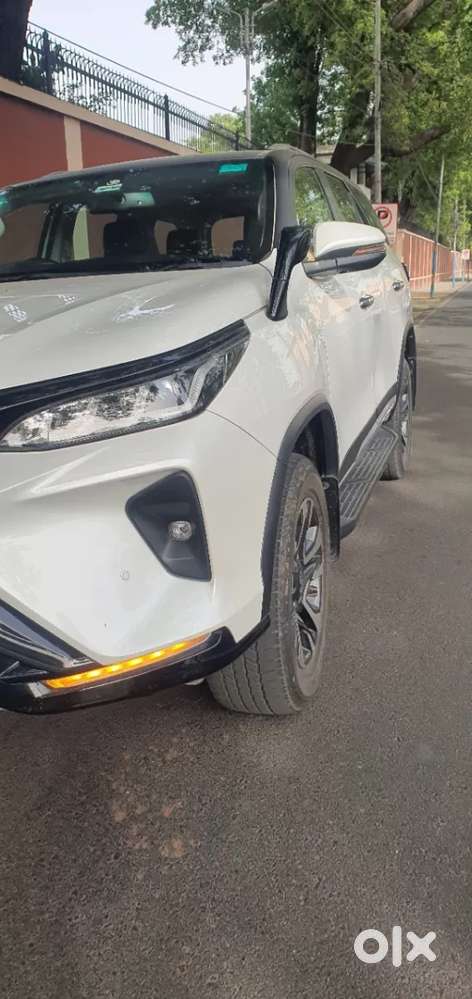 Toyota Fortuner Legender, 2023, Diesel