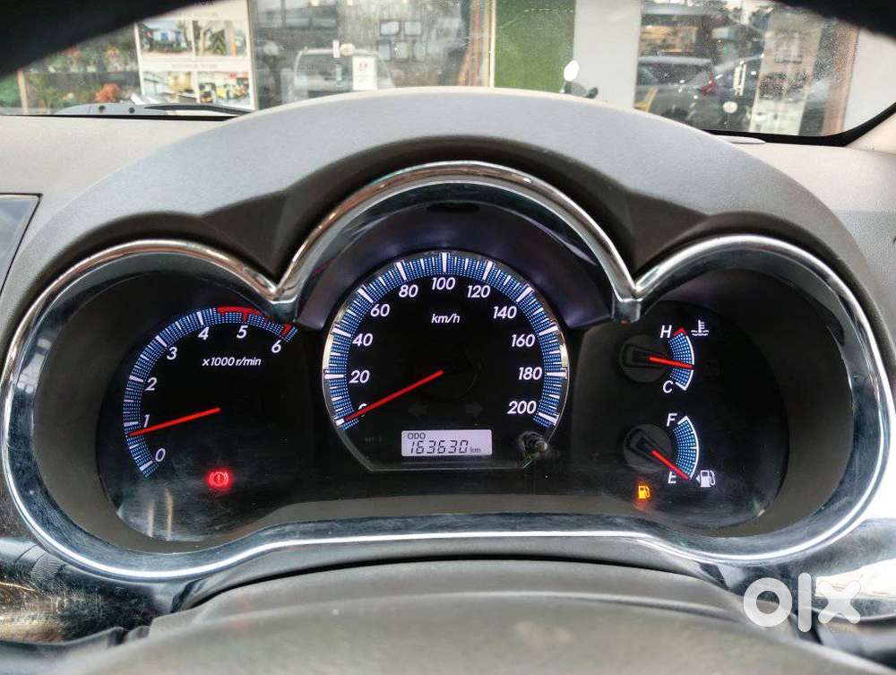 Toyota Fortuner 3.0 4x2 Mt, 2012, Diesel