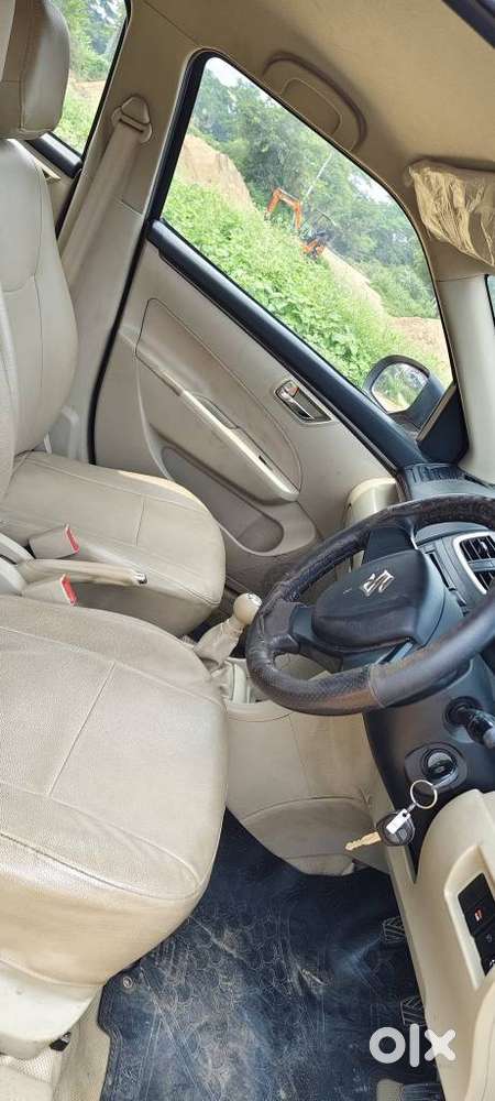 Maruti Suzuki Dzire 1.2 Vxi, 2013, Petrol