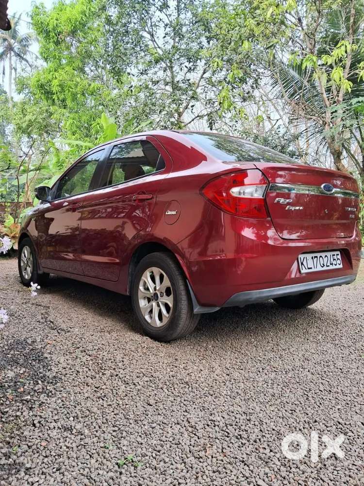 Ford Aspire Titanium 2017