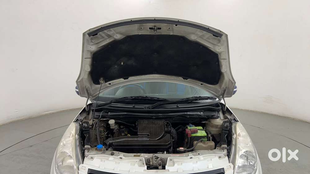 Maruti Suzuki Swift Vvt Vxi, 2013, Petrol