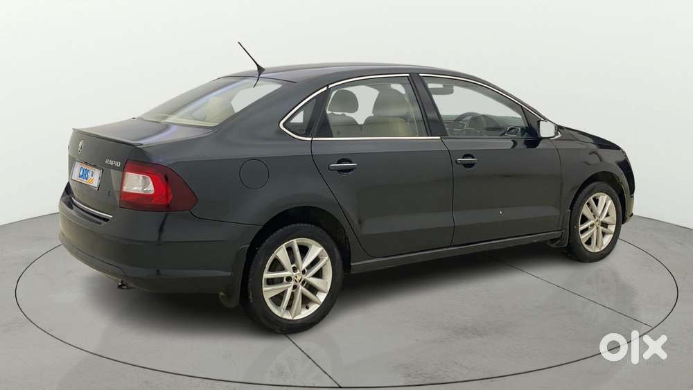 Skoda Rapid 1.6 Mpi At Style, 2018, Petrol