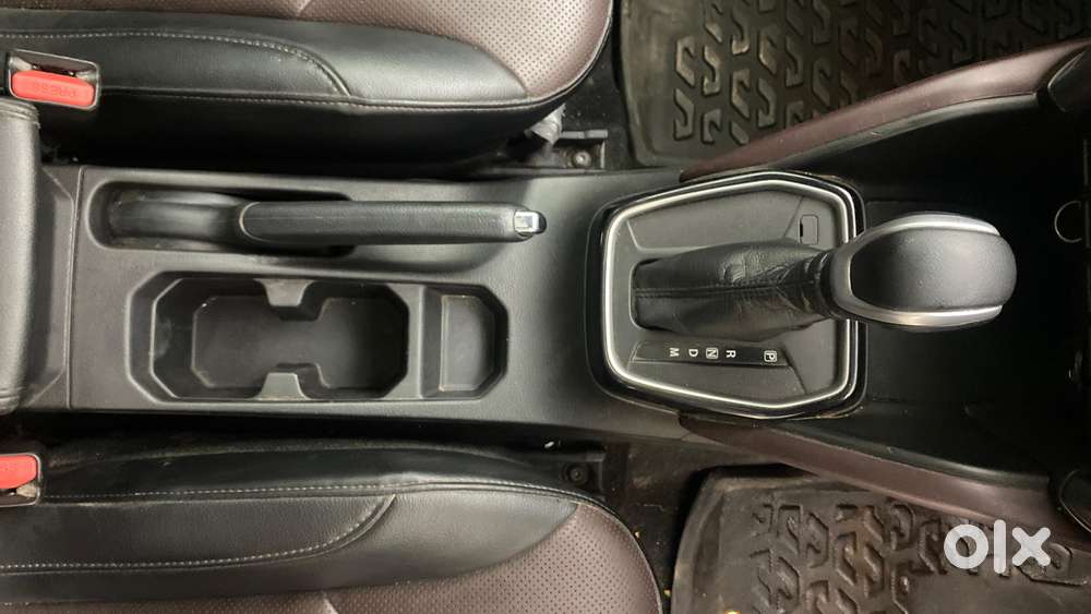 Maruti Suzuki Grand Vitara 1.5 Alpha Smart Hybrid At, 2022, Petrol