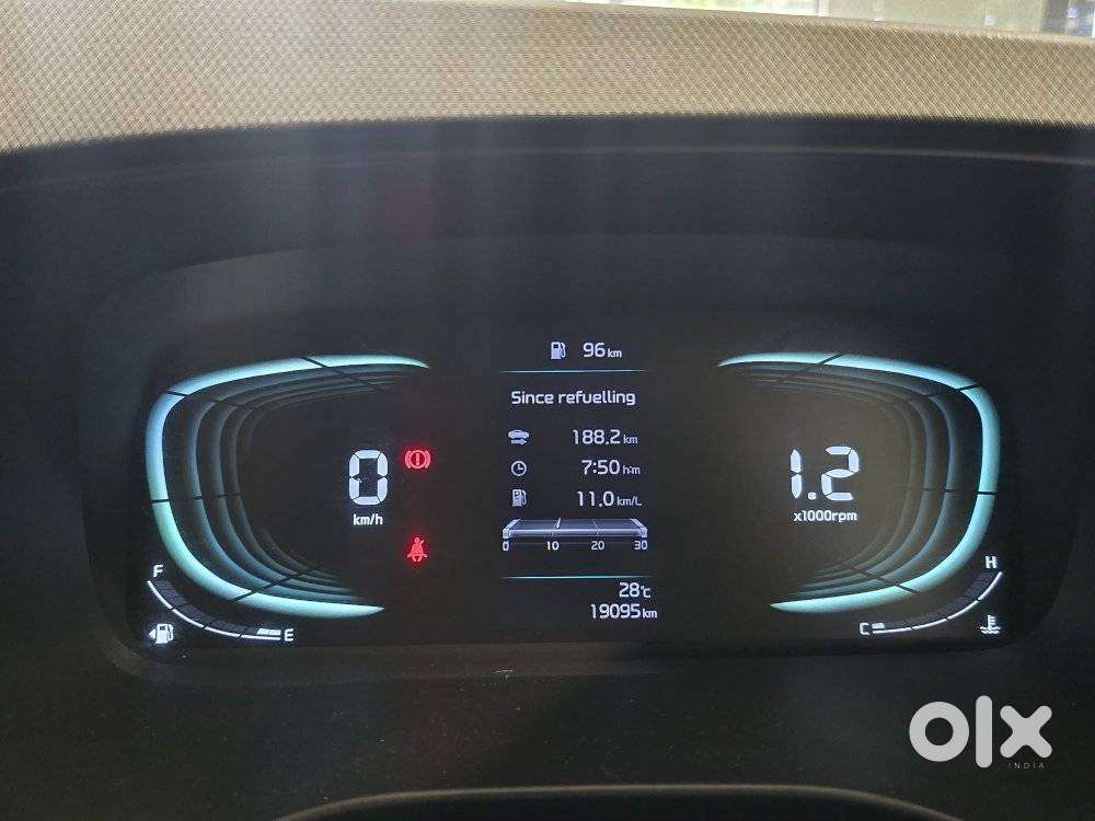 Kia Carens 1.4 Prestige Plus Turbo 7 Str, 2023, Petrol