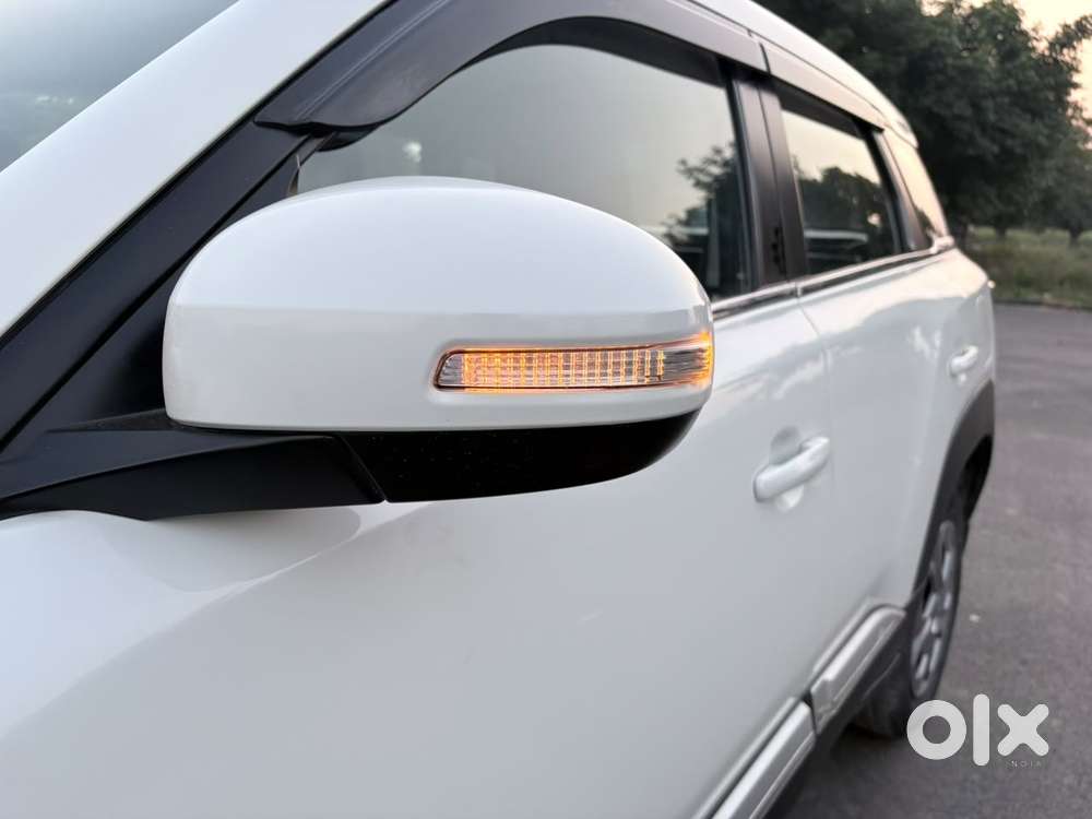 Maruti Suzuki Brezza 1.5 Lxi Cng, 2023, Cng & Hybrids