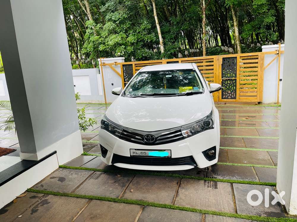 Toyota Corolla Altis 2014