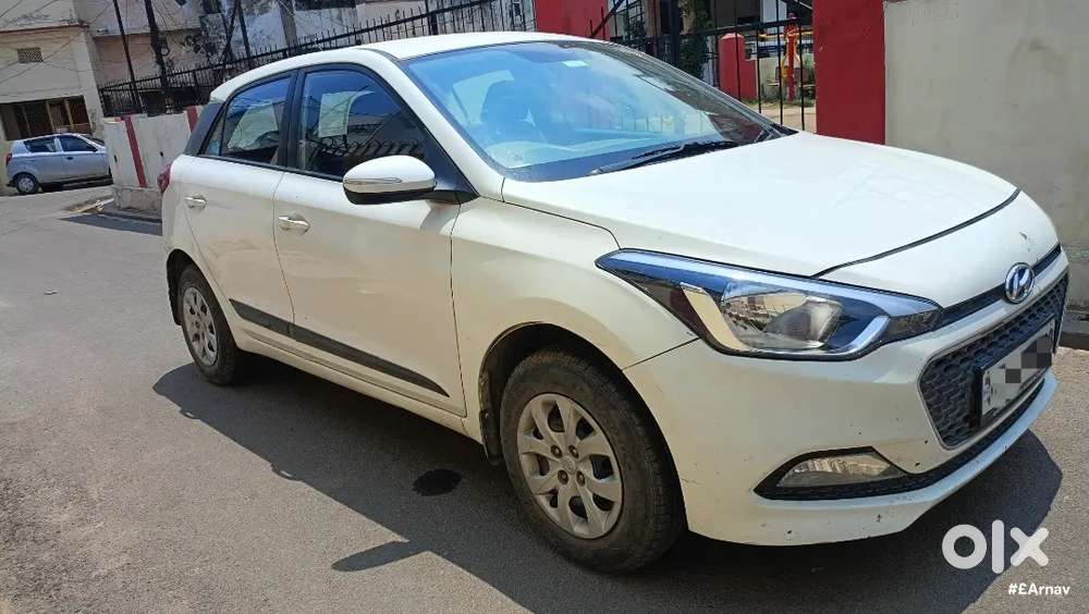 Hyundai I20 Sportz 2016 Diesel Manual
