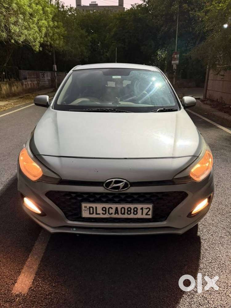 Hyundai I20 Petrol Cvt Magna Executive, 2018, Petrol