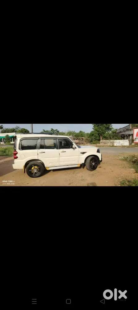 Mahindra Vision T 2021