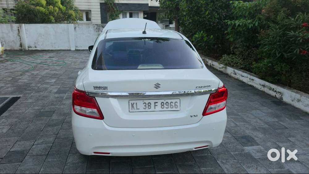 2017 Maruti Dzire Vxi Petrol | Single Owner