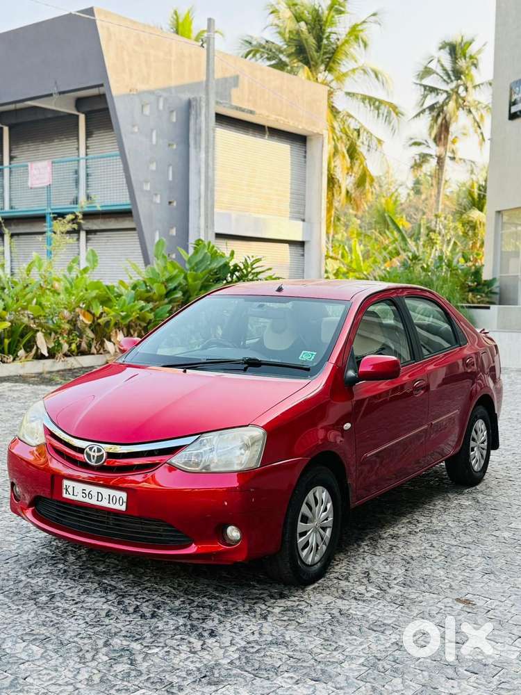 Toyota Etios, 2011, Petrol
