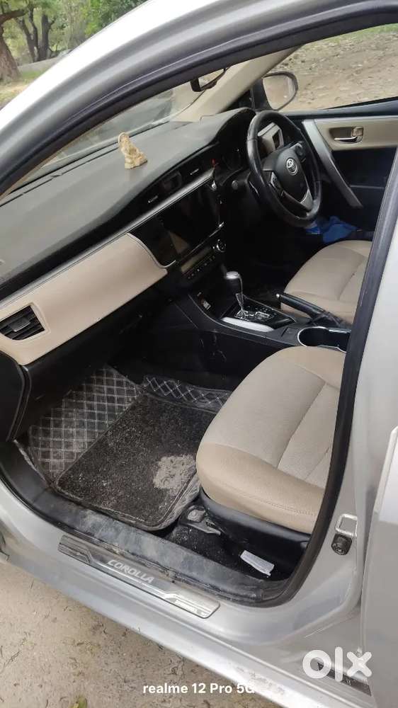 Toyota Corolla Altis 2015