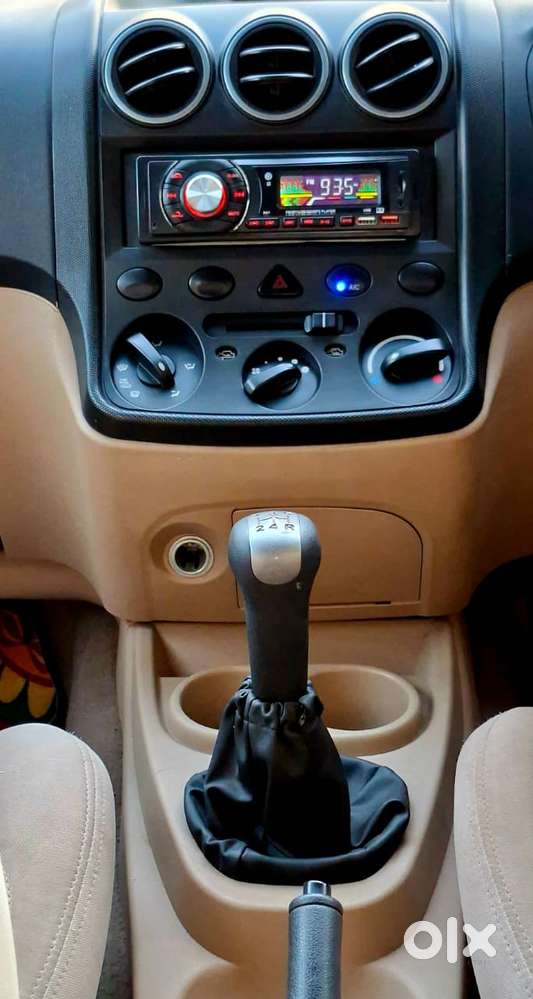 Chevrolet Enjoy Petrol Ls 7 Seater, 2013, Petrol