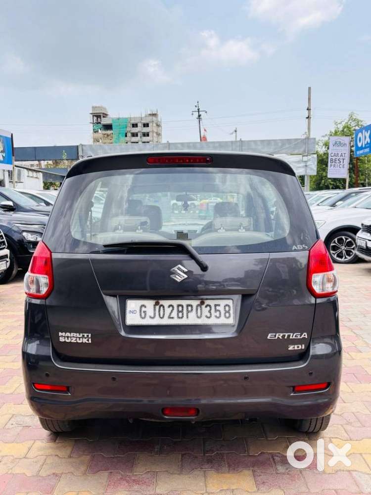 Maruti Suzuki Ertiga Zdi, 2015, Diesel