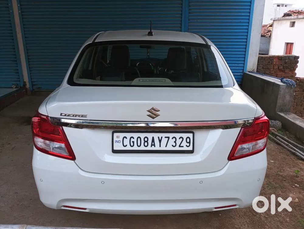 Maruti Suzuki Dzire Desember 2023 Petrol 26000 Km Driven