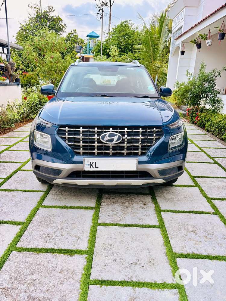 Hyundai Venue S Mt 1.2 Kappa, 2022, Petrol