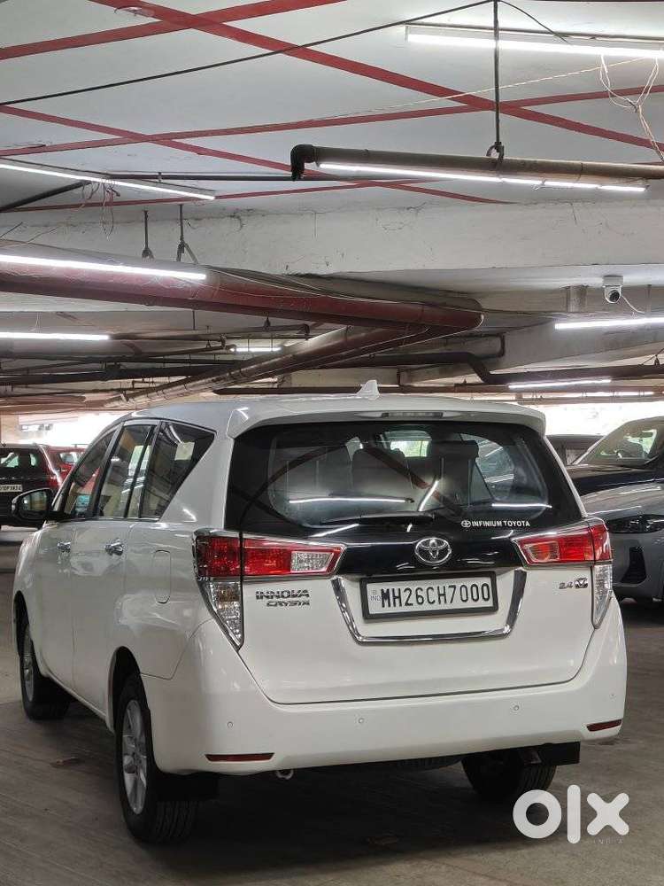 Toyota Innova Crysta [2020-ongoing] 2.4 Gx 7 Str, 2023, Diesel