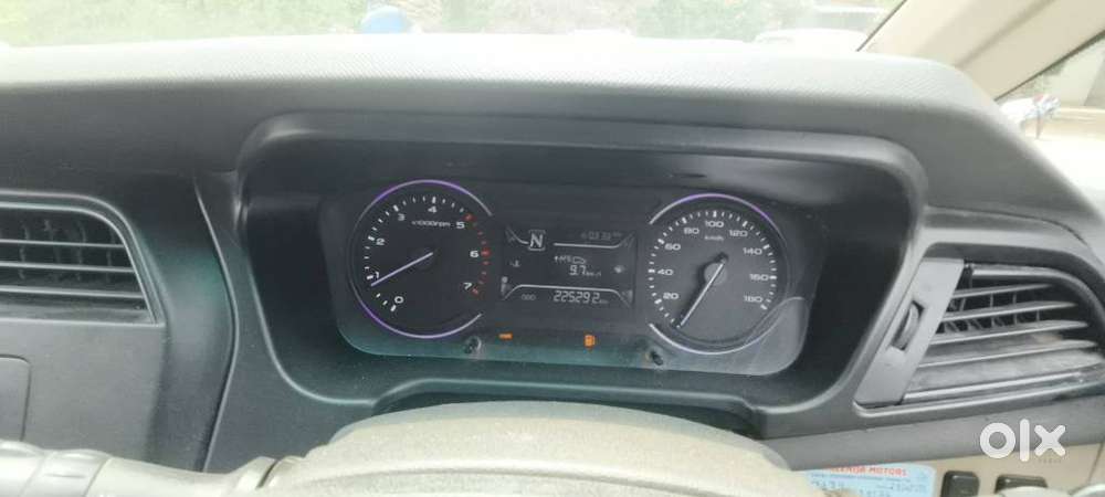 Mahindra Marazzo M2 8str, 2020, Diesel