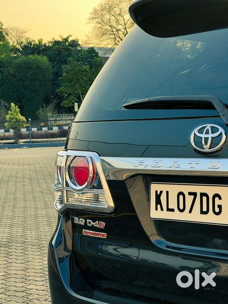 Toyota Fortuner Diesel 175000 Km Driven