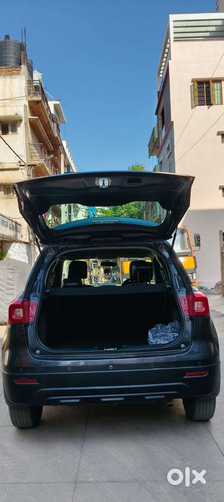 Maruti Suzuki Brezza 1.5 Vxi Smart Hybrid, 2022, Petrol