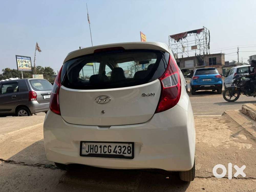 Hyundai Eon Era +, 2017, Petrol