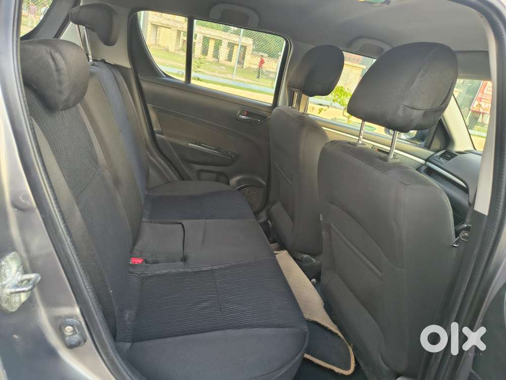 Maruti Suzuki Swift Vxi Abs Bsiv, 2016, Petrol