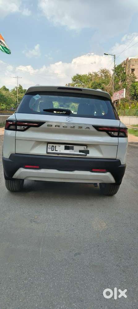Maruti Suzuki Brezza Zxi S-cng, 2024, Cng & Hybrids