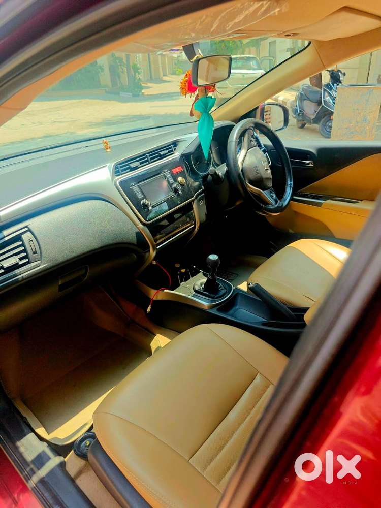 Honda City 2016 V Ivtec  Low Driven  Single Owner  Excellent Condit
