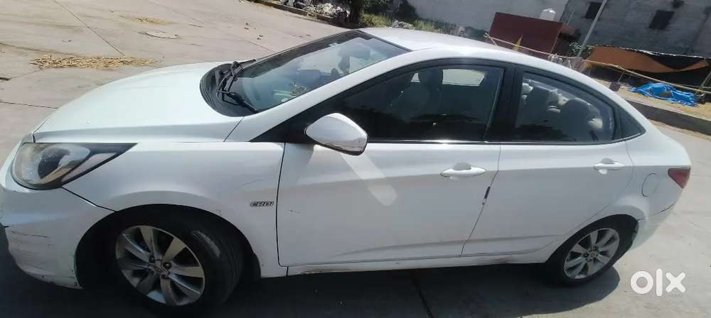 Hyundai Fluidic Verna 2012 Diesel 170000 Km Driven