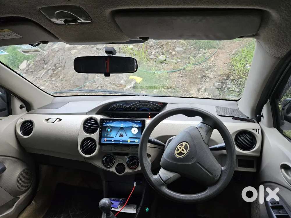 Toyota Etios Liva 2015 Petrol 135000 Km Driven