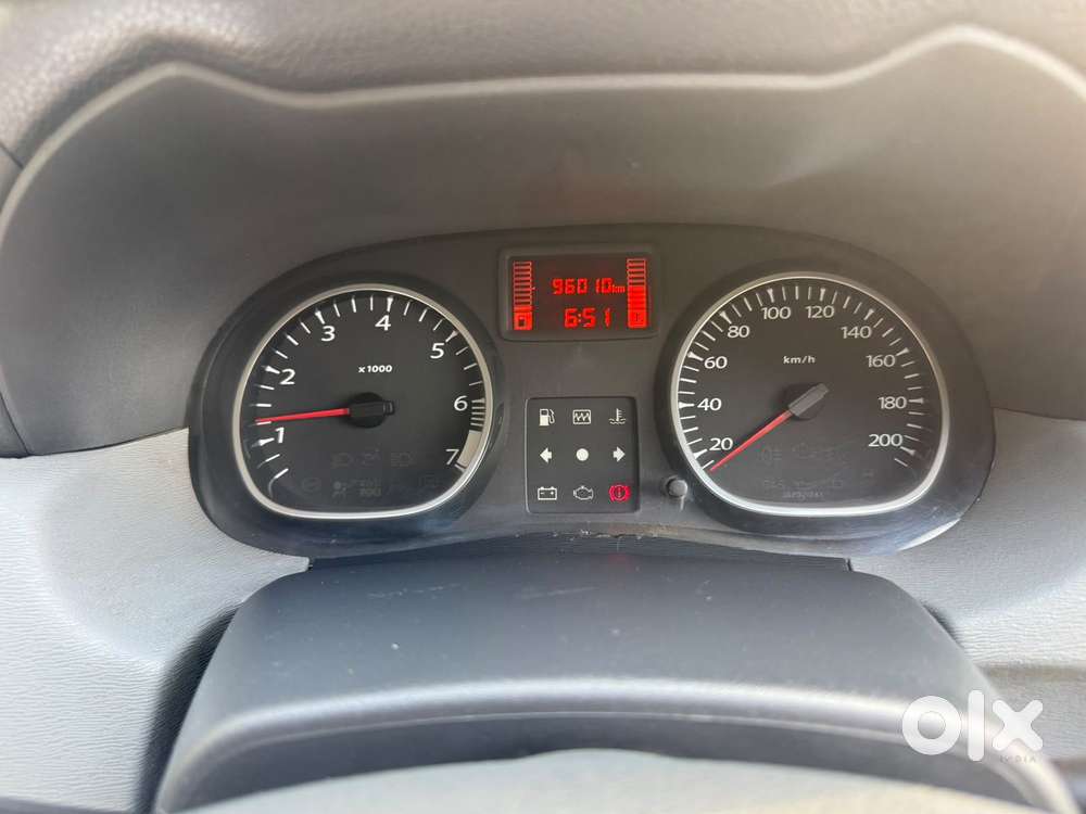 Renault Duster Petrol Rxe, 2014, Petrol