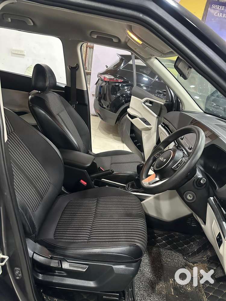 Kia Carens 1.4 Prestige Turbo 7 Str, 2022, Petrol