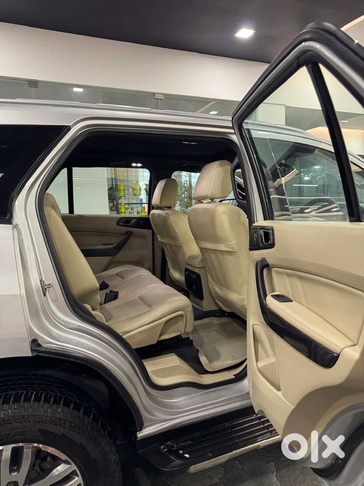 Ford Endeavour 3.2 Titanium At 4x4, 2017, Diesel