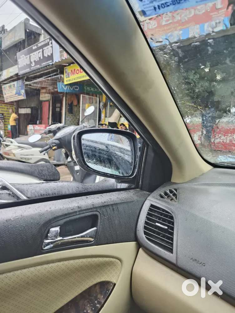 Hyundai Verna Crdi Manual 2011 Year