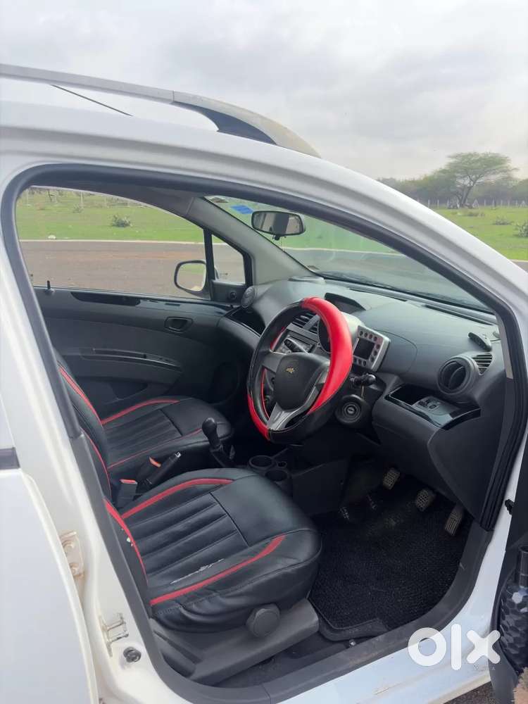 Chevrolet Beat, 2015, Petrol