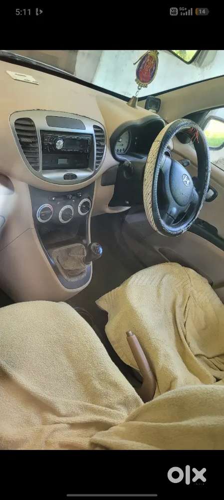 Hyundai Grand I10 2011 Petrol ऑटोमैटिक