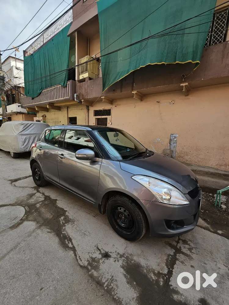 Maruti Suzuki Swift 2013 Diesel 90000 Km Driven