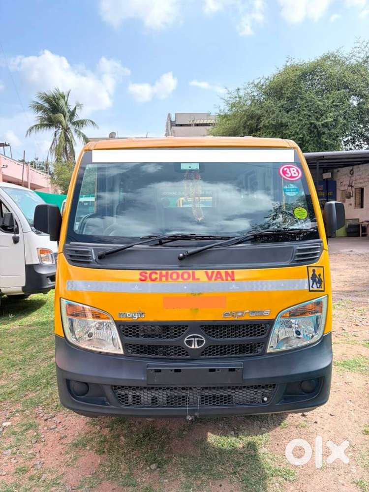 Tata Venture Lx 8 Str, 2024, Petrol