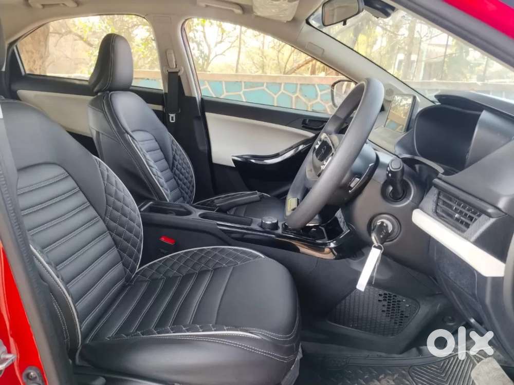 Tata Nexon, 2024, Petrol