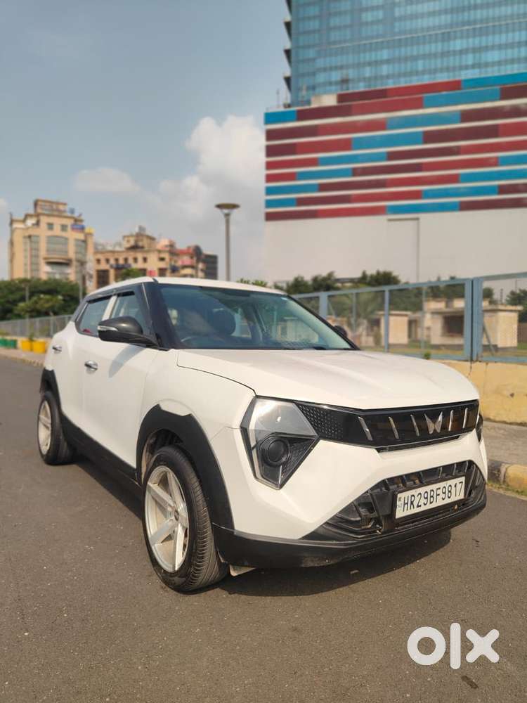 Mahindra Xuv 3xo, 2025